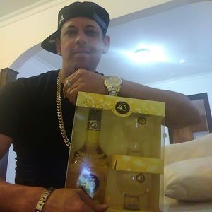 Meet your Posher, Samuel